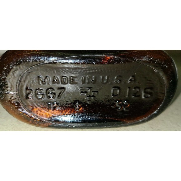 1952 amber 9in bottle Heavily embossed Vintage Lord Calvert Whiskey - Picture 6 of 6